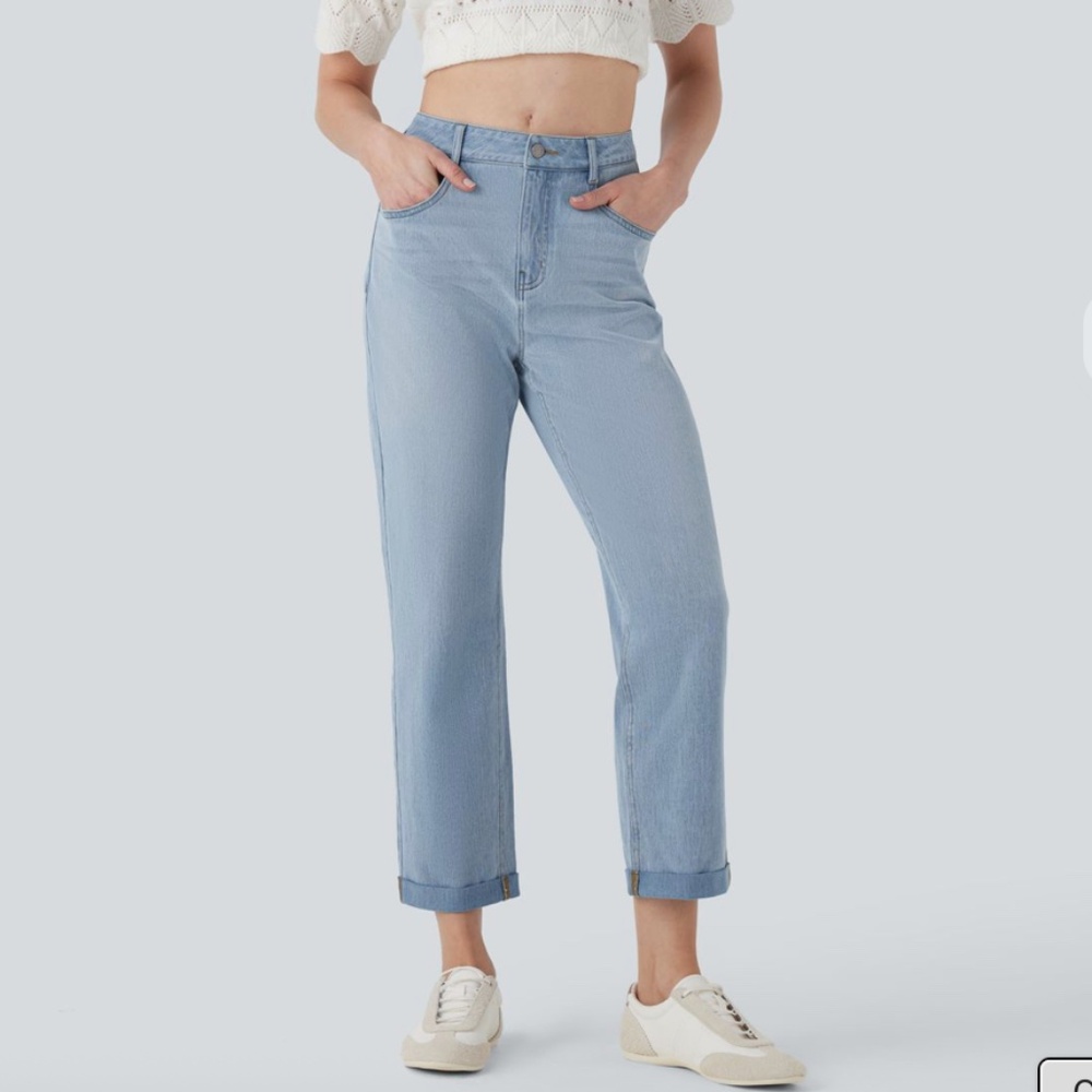 Halara Mid Rise Straight Leg Washed Casual Jeans with Pockets NWT Size Medium